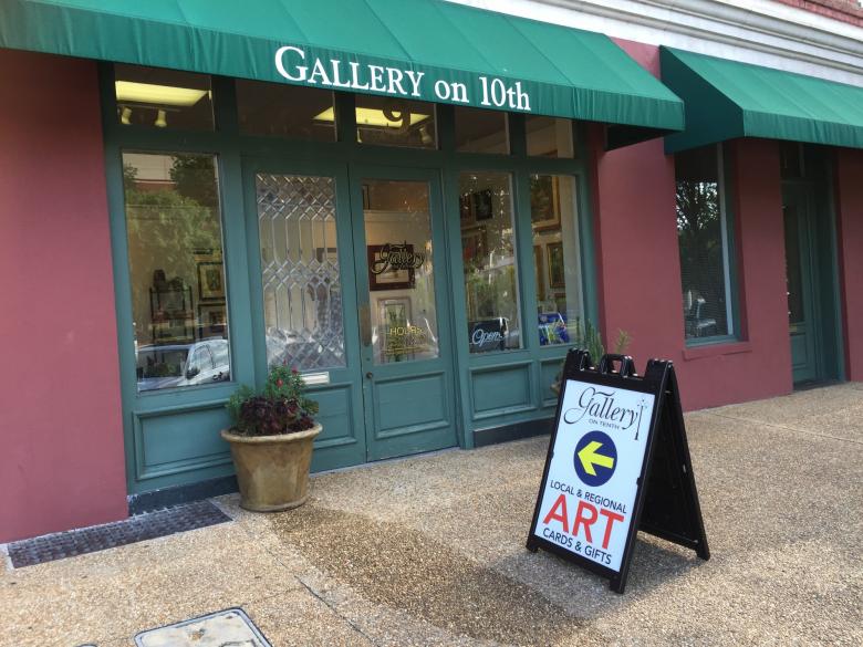 Gallery on 10th